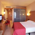 Hotel Golden Bahia De Tossa & 4* Sup. Tossa de Mar