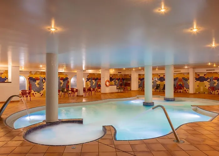 Golden Bahia De Tossa & 4* Sup. מלון