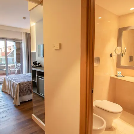 Hotel Golden Bahia De Tossa & 4* Sup. Tossa de Mar