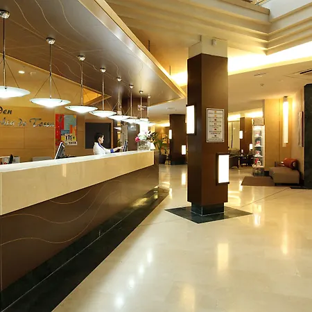 Golden Bahia De Tossa & 4* Sup. Тоса-де-Мар