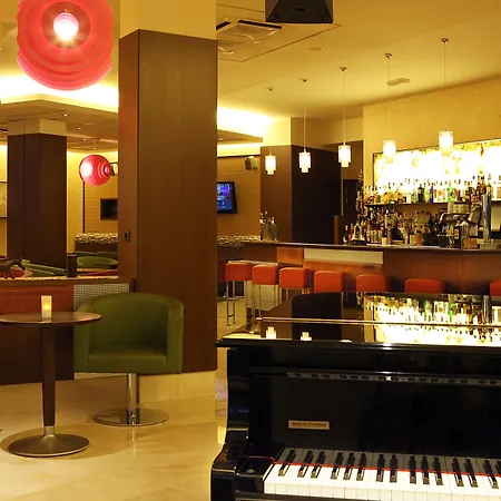 Готель Golden Bahia De Tossa & 4* Sup.