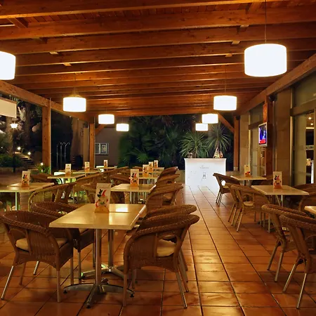 Golden Bahia De Tossa & 4* Sup. Готель Тоса-де-Мар