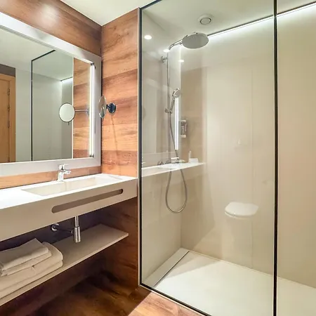 Golden Bahia De Tossa & 4* Sup. 酒店