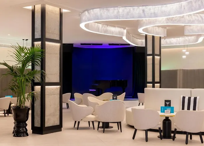 Golden Bahia De Tossa & 4* Sup. 滨海托萨