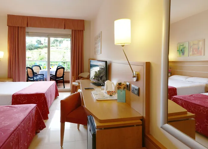 Golden Bahia De Tossa & 4* Sup.