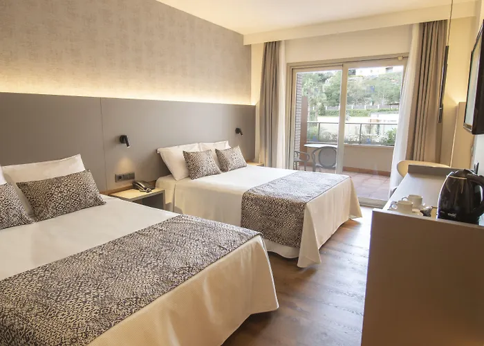 Golden Bahía De Tossa&spa 4* Sup. Hotel 4*