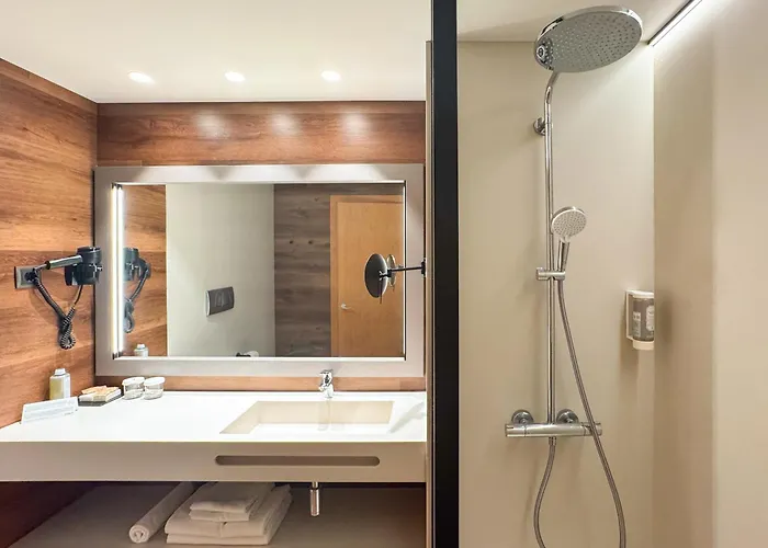 Hotel Golden Bahía De Tossa&spa 4* Sup. Tossa de Mar